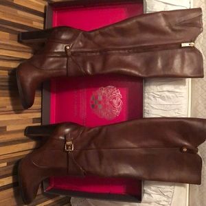 Vince Camuto red wood tie dye leather boots